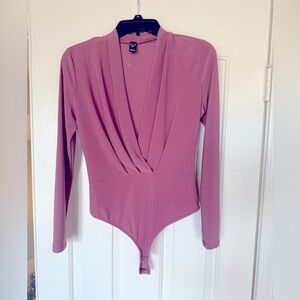 3/$20!! Windsor Mauve Long Sleeve Bodysuit